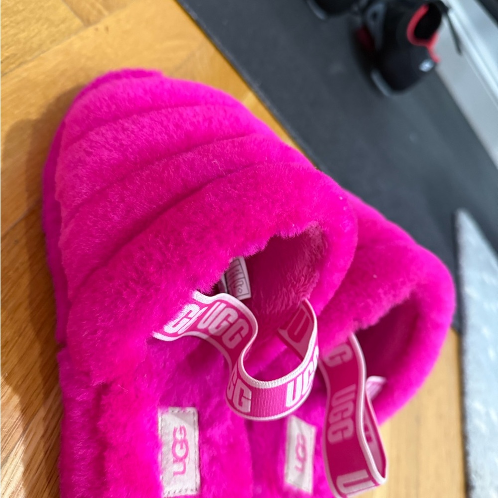 UGG Pink Fluffy Slippers - Picture 3 of 6